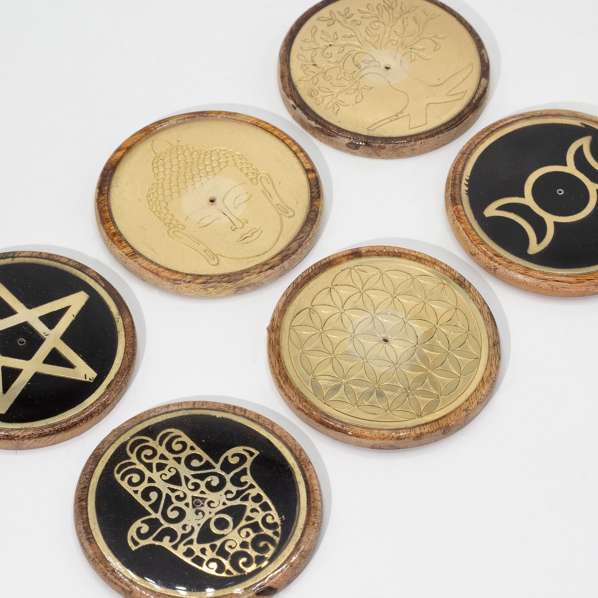 Or et noir sur bois de manguier – Hamsa